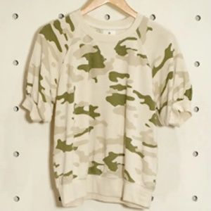 NWT Sundry women's Camo Puff Sleeve Shirt Sz 1 (fits like 2-4 US)